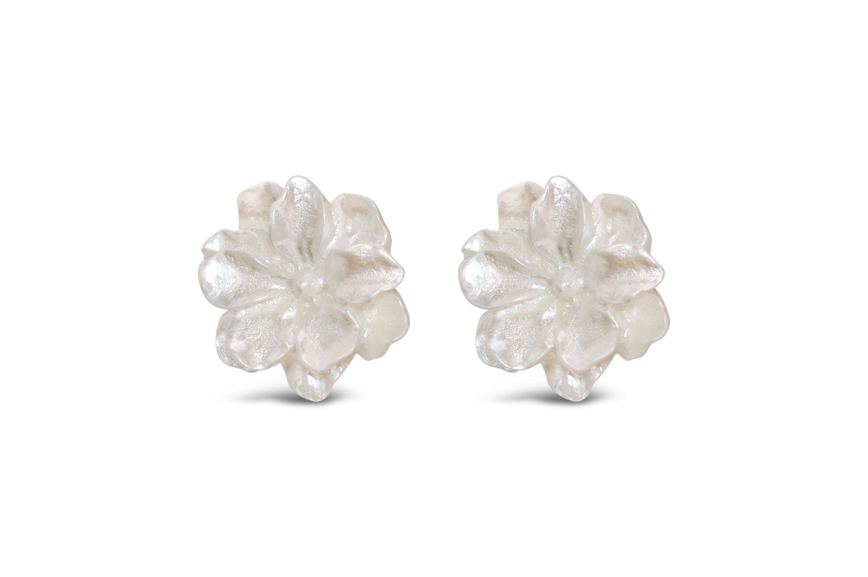#186 White Flower - Ohrstecker "Dirty Daisy"