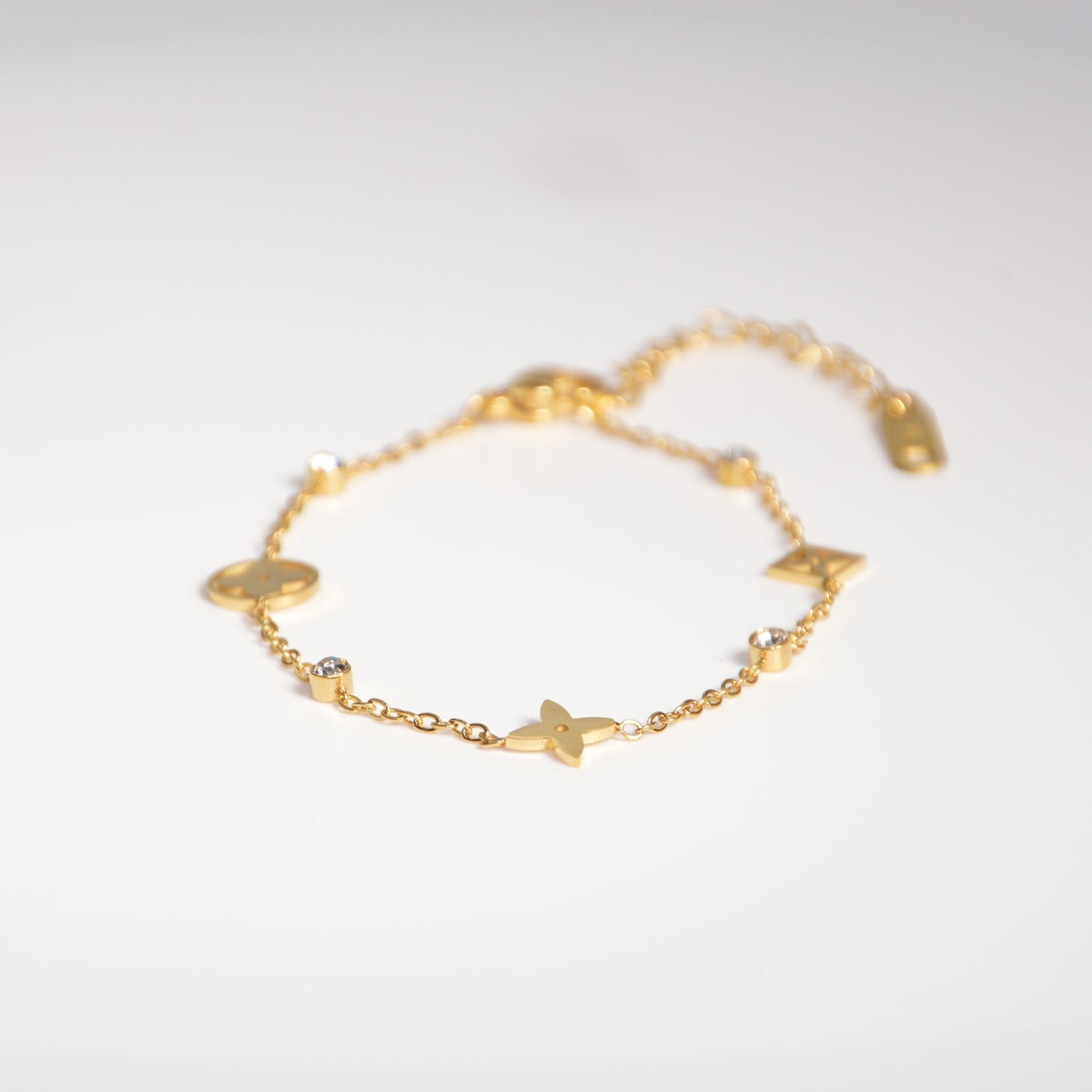 #012 Blütenarmband - Fleur Fatale -