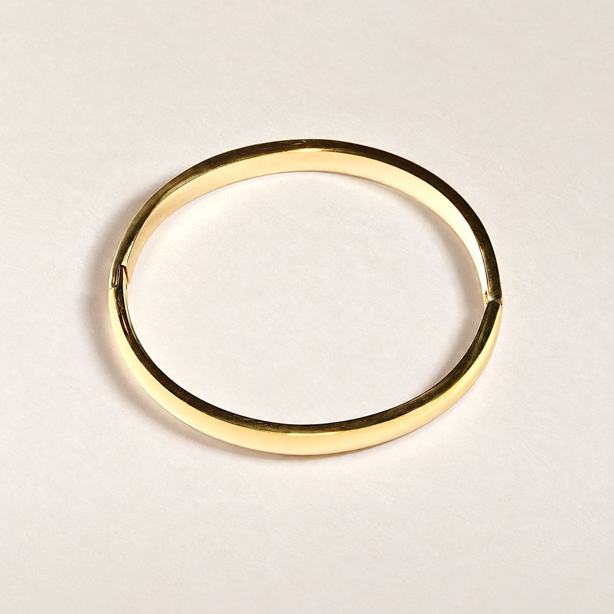 #025 Statement Armreif - Golden Sin M -