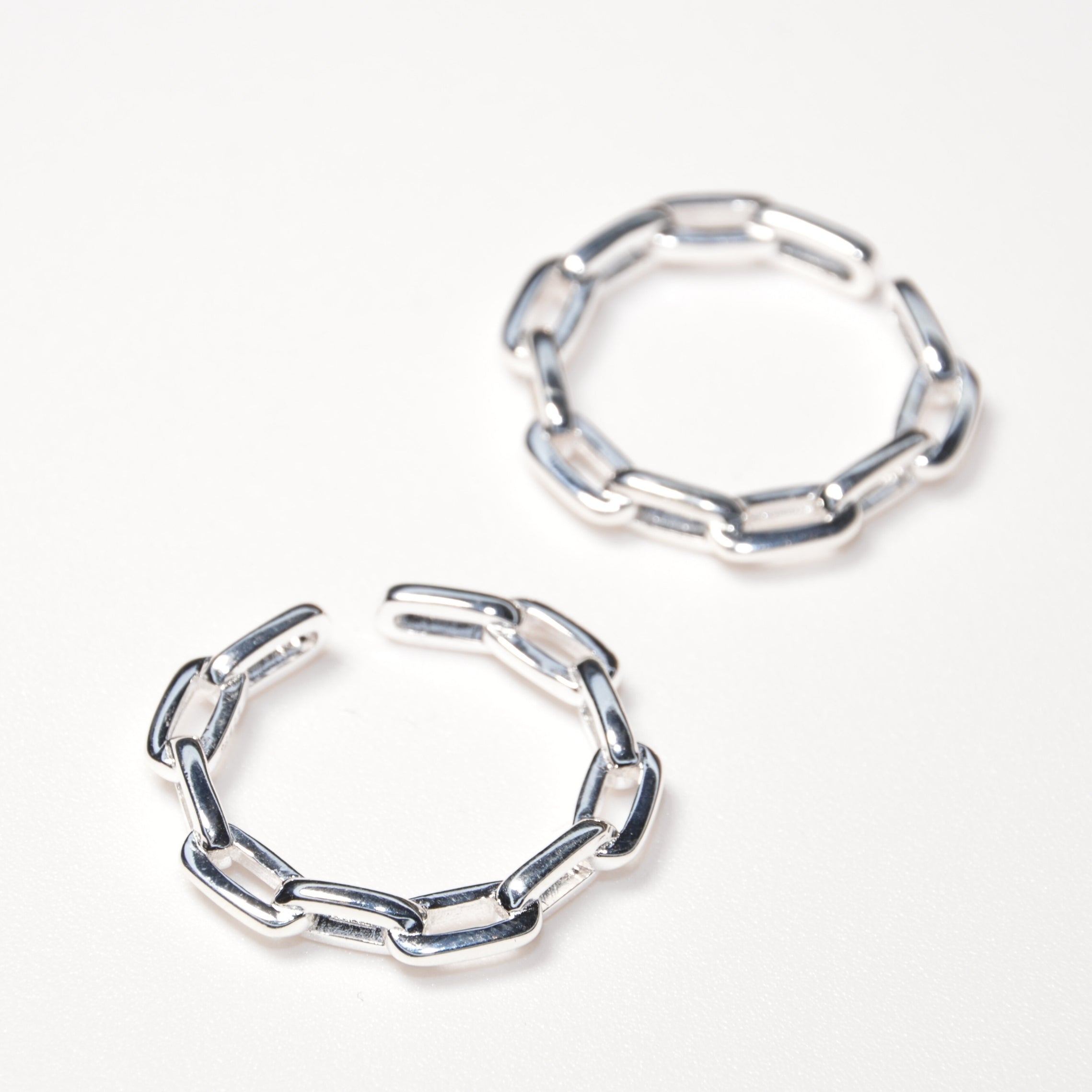 #013 Daumen-Ring "chain girl"